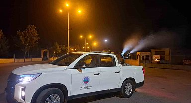 Siirt'te temizlik ve ilaçlama çalışmaları sürüyor