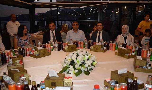 Silifke'de tayini çıkan hakim ve savcılar için veda etkinliği düzenledi