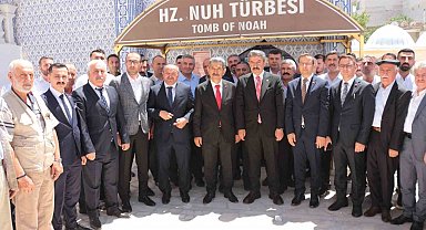 Şırnak'ta Hz.Nuh'u anma merasimi