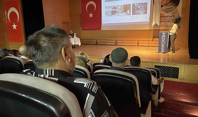 Sivas'ta böbrek nakli ve diyaliz süreci eğitimi düzenlendi