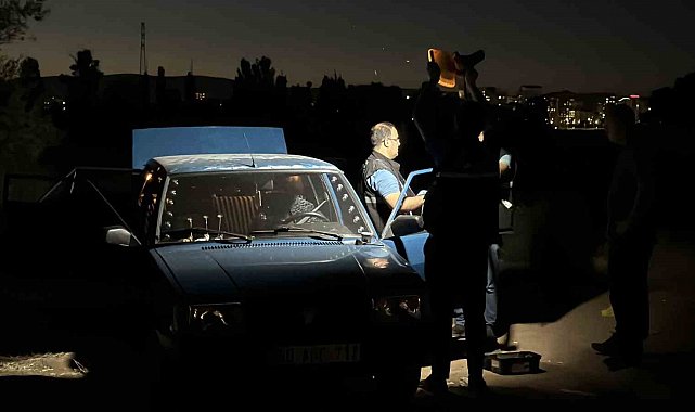 Sivas'ta çıkan kavgada iki kişi birbirini vurdu