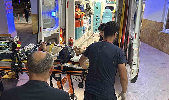 Sivas'ta trafik kazası geçiren Bitlis eski Valisi Erol Karaömeroğlu hayatını kaybetti