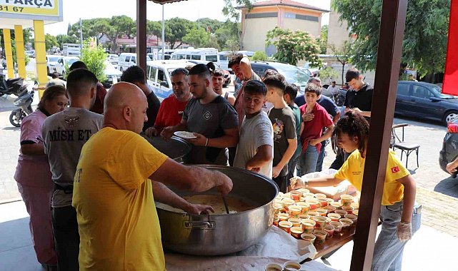 Söke'de sanayi esnafından aşure hayrı