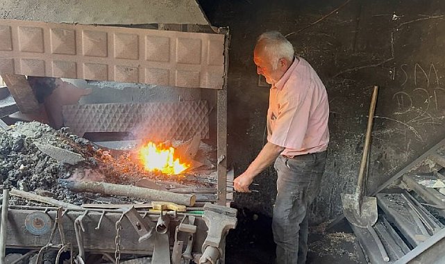 Son kuşak demirciler 50 yıldır demire şekil veriyor