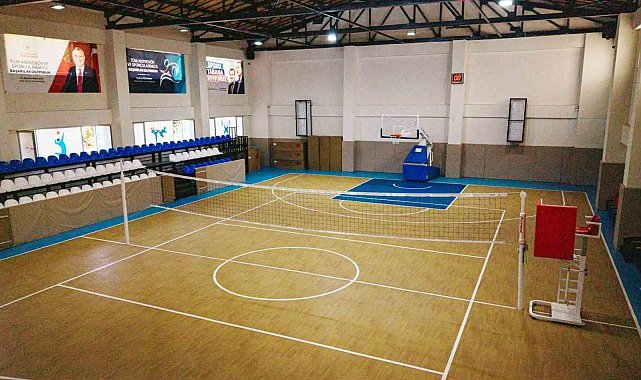 Sultanhisar Gençlik Merkezi ve Spor Salonu açıldı