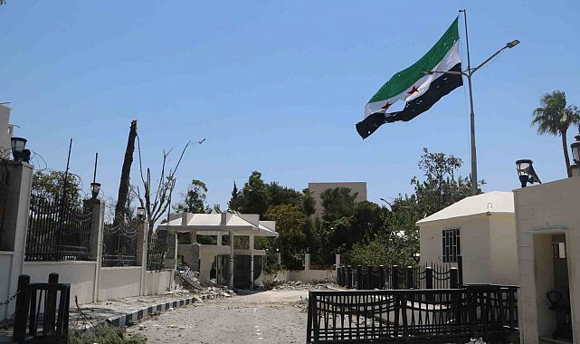 Suriye Genelkurmay Başkanlığı'nın yer aldığı Emevi Meydanı'nda durum sakin