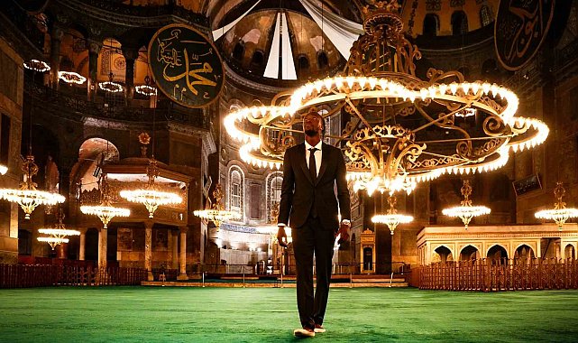 Tammy Abraham, Ayasofya Camii'ni ziyaret etti