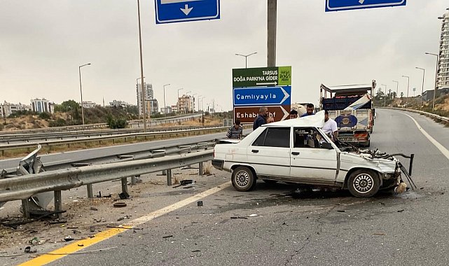 Tarsus'ta trafik kazası: İki kardeşten biri öldü, diğeri yaralandı