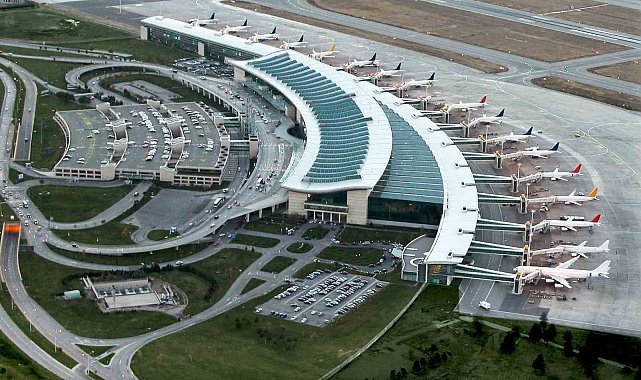 TAV Havalimanlarından altı ayda 824 milyon avro ciro