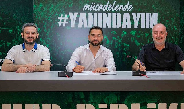 Tayfun Aydoğan, Bursaspor'a imzayı attı