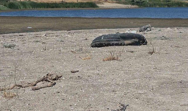 Tekirdağ'da gölette su seviyesi alarm veriyor
