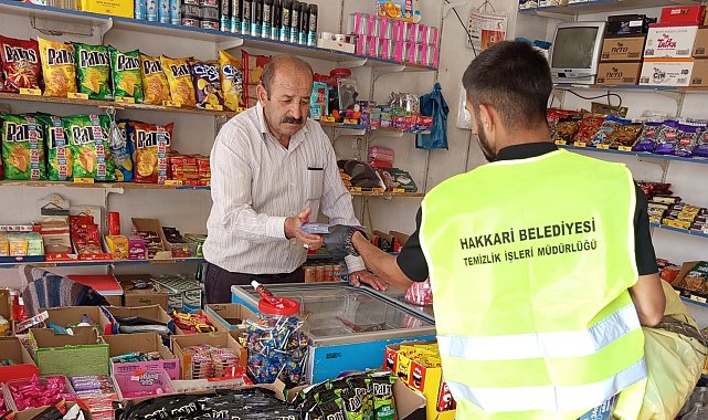 Temiz bir Hakkari için 2 bin broşür dağıtıldı