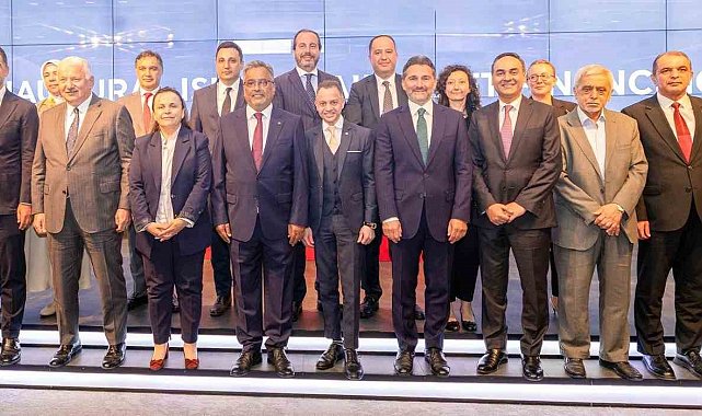 THY ile Dubai İslami Bankası arasında yenilikçi finansal kiralama işleminin imza töreni gerçekleştirildi