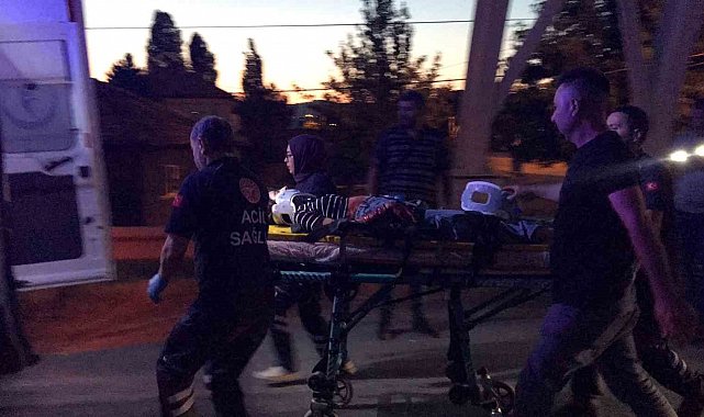 Tofaş'ın çarptığı genç kız yaralandı