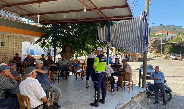 Traktör sürücülerine güvenlik eğitimi