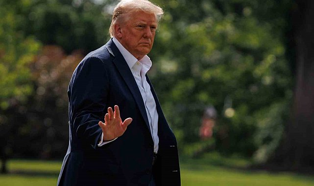 Trump'tan Avrupa Birliği ve Meksika'ya yüzde 30 gümrük vergisi