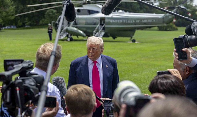 Trump'tan Zelenskiy'e uyarı: "Moskova'yı hedef almamalı"