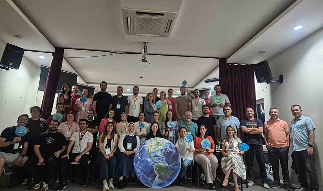 TÜBİTAK destekli "Mavi Bilye Enstitüsü" projesi İnegöl'de tamamlandı