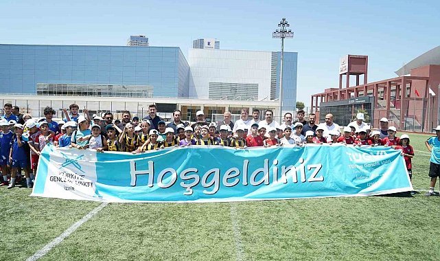 TÜGVA İzmir'den 15 Temmuz şehitleri anısına futbol turnuvası
