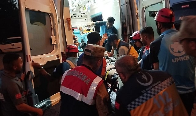 Tunceli'de kayalıkta düşen kadın ekiplerce kurtarıldı