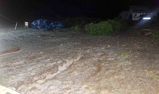 Tunceli'de temmuz ayında kar ve dolu sürprizi