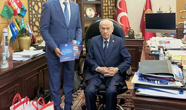 Türk Eğitim Sen Genel Başkanı Talip Geylan, MHP Genel Başkanı Bahçeli'yi ziyaret etti