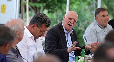 TZOB Genel Başkanı Bayraktar, büyükbaş hayvan besicileriyle bir araya geldi