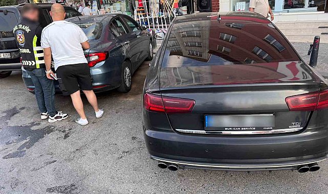Ümraniye'de ters yöne girip 'emniyet aracı' diyen sürücüye para cezası