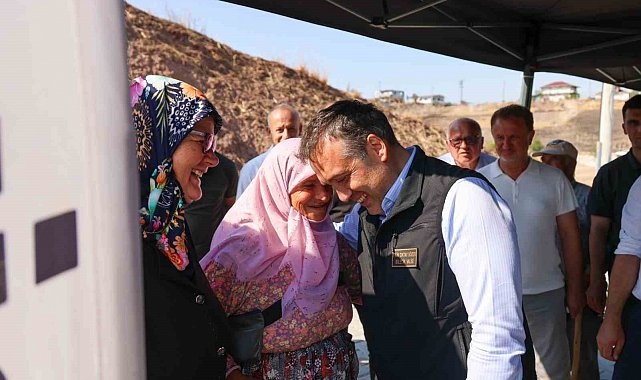 Vali Sözer'den Kaşıkçı Mahallesi'ne destek ziyareti