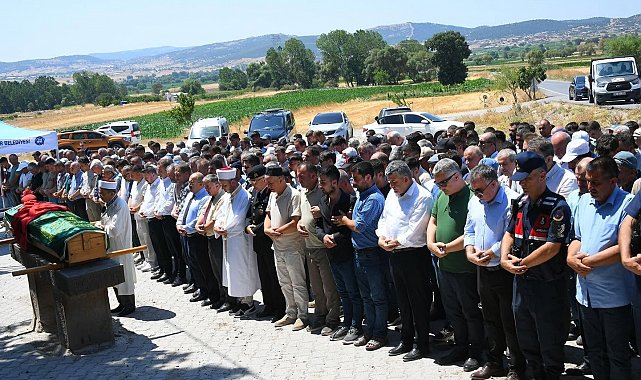 Vali Ustaoğlu, gölette boğulan çocukların cenaze namazlarına katıldı