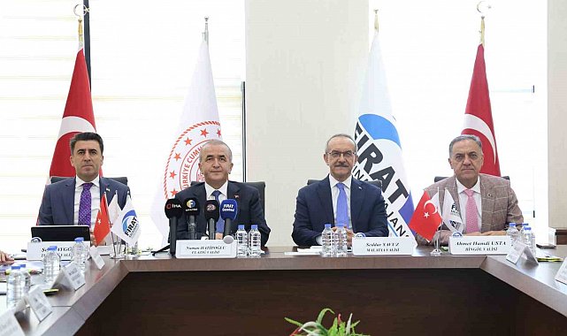 Valiler Elazığ'da buluştu, bölgeye 28 milyon TL'lik destek planı açıklandı
