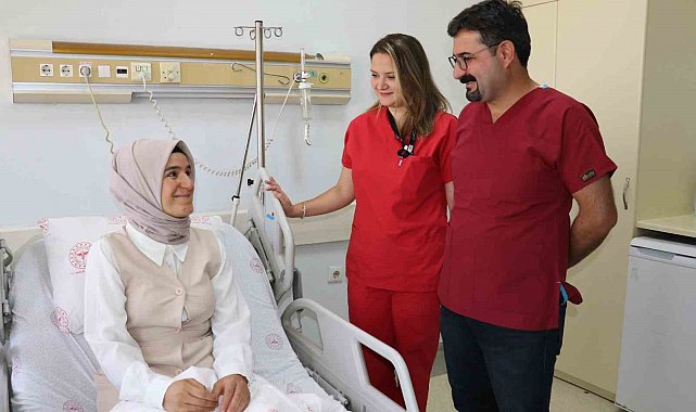 Van'da paratiroid bezi yanlış yerde olan hasta kapalı ameliyatla sağlığına kavuştu