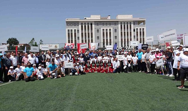 Van'da yaz spor okulları başladı