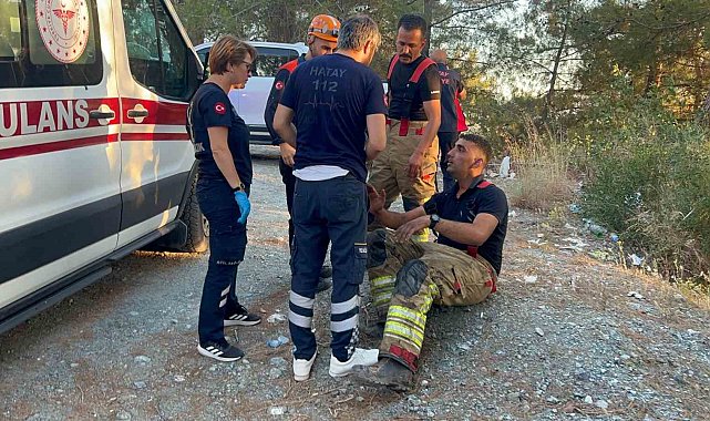 Yangına müdahale sırasına parmağından yaralanan itfaiye eri hastane teklifini reddetti