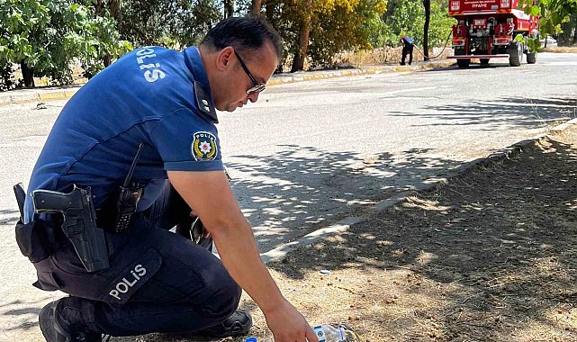 Yanmak üzere olan kaplumbağayı polis son anda kurtardı