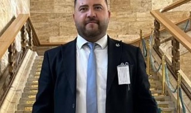 Yeniden Refah Partisi Gediz İlçe Başkanı Selim Çaylak istifa etti