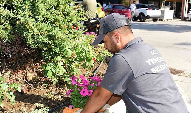 Yenişehir'in kalbi çiçek açtı