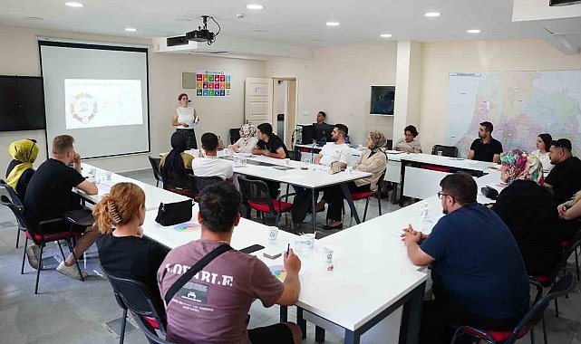 Yıldırım Belediyesi'nden bin çifte 'Aile eğitimi"