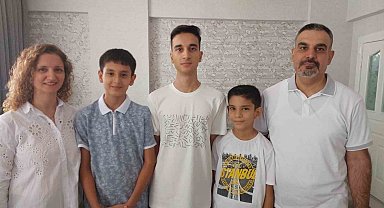 YKS Türkiye birincisi Ahmet Eren Özyurtseven İHA'ya konuştu