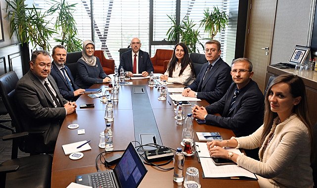 YÖK ve TOBB'un iş birliğinde Manisa CBÜ öğrencilerine fırsat