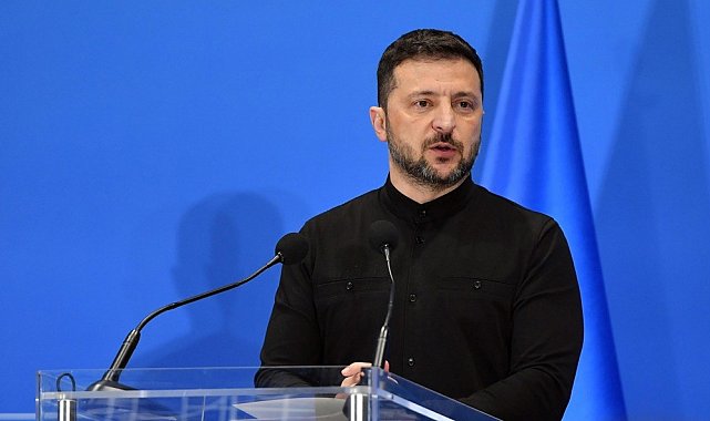 Zelenskiy, protestoların ardından yolsuzlukla mücadele yasasında geri adım attı