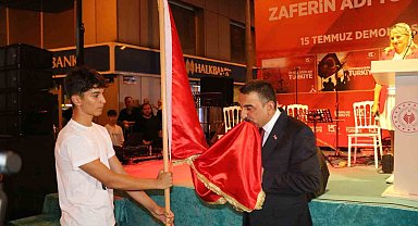 Zonguldak'ta 15 Temmuz'un yıldönümünde demokrasi nöbeti tutuldu