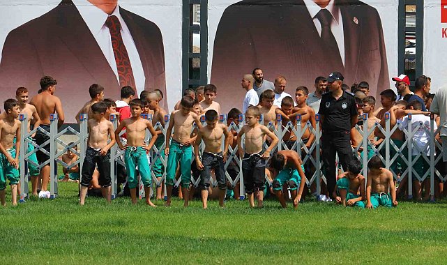 2. Geleneksel Taha Akgül Karakucak Güreşleri başladı