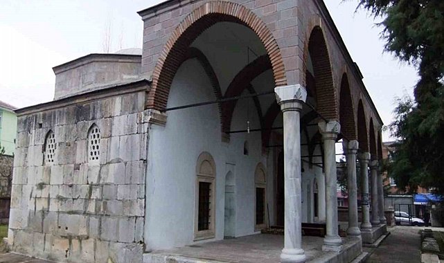 5 asırlık Tacettin İbrahim Paşa Camisi'nde restorasyon yarılandı