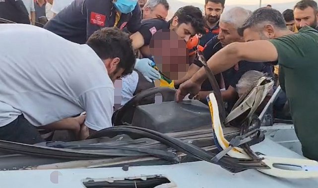 Adıyaman'da otomobil takla attı: 1'i ağır 4 yaralı