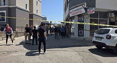 Adliyeden çıkarılan zanlılara silahlı saldırı: 2 yaralı