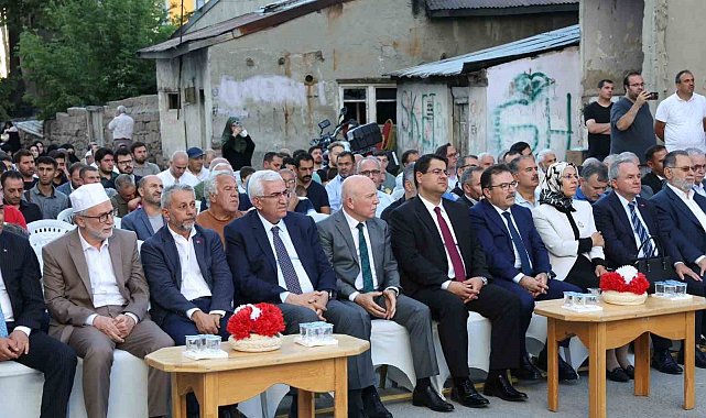 AGV Münevver Hanımlar Yüksek Öğrenim Kız Yurdu'nun temeli atıldı