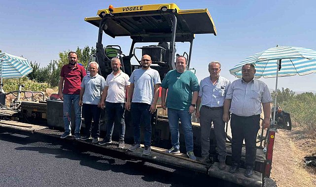 Ağzıkara köyünde sıcak asfalt çalışmaları sona yaklaştı