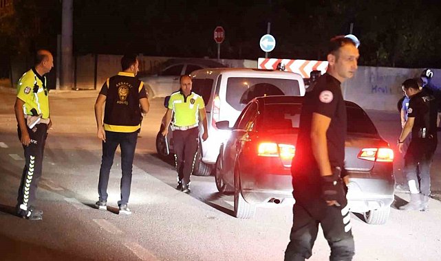 Aksaray'da araçlar ve şahıslar didik didik arandı