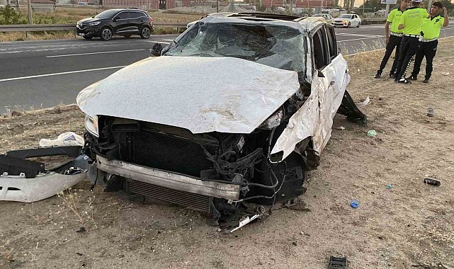 Aksaray'da gurbetçi ailenin aracının takla attığı kazada ölü sayısı 2'ye yükseldi